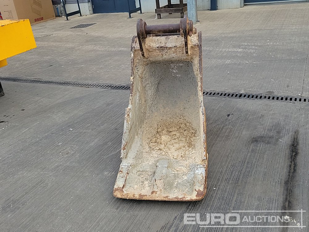 Strickland 24" Digging Bucket 65mm Pin to suit 13 Ton Excavator - 铲斗:图2 Strickland 24" Digging Bucket 65mm Pin to suit 13 Ton Excavator - 铲斗:图2