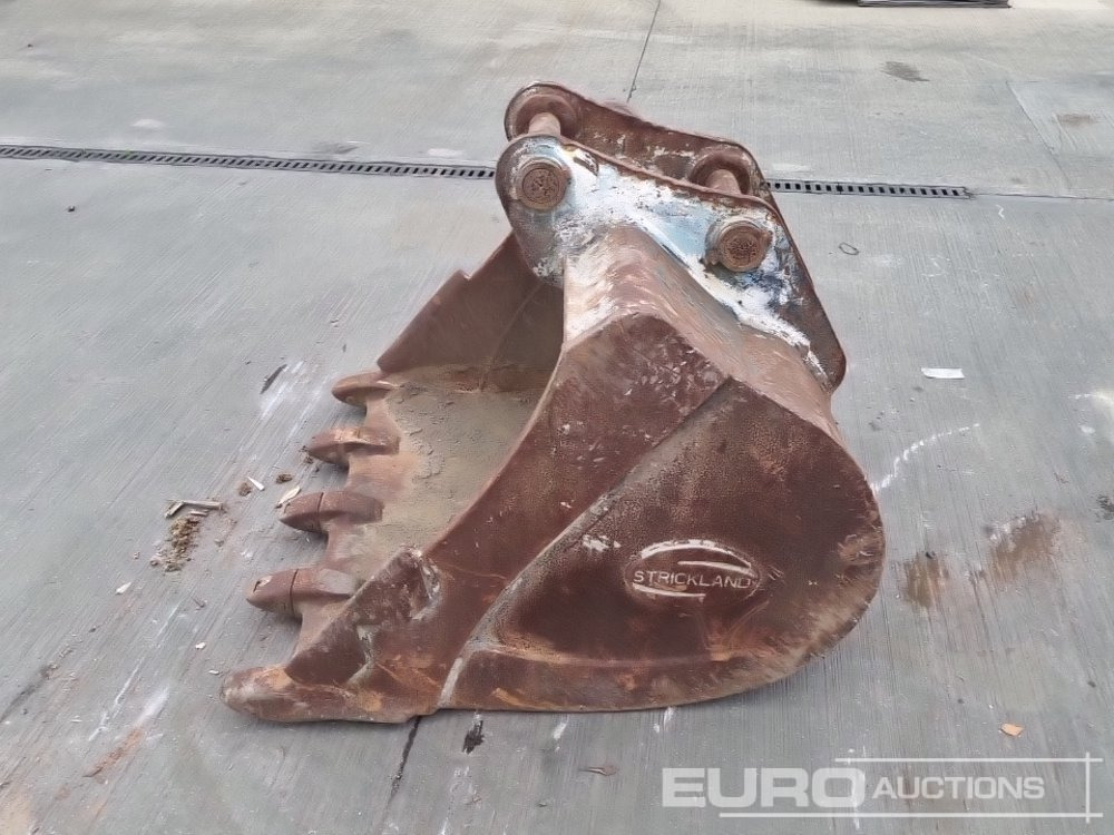 Strickland 48" Digging Bucket 65mm Pin to suit 13 Ton Excavator - 铲斗:图2 Strickland 48" Digging Bucket 65mm Pin to suit 13 Ton Excavator - 铲斗:图2