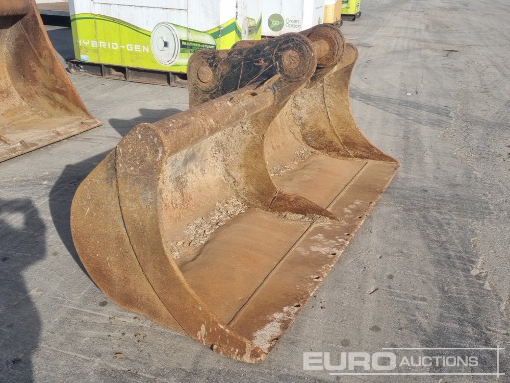 Strickland 84" Ditching Bucket 80mm Pin to suit 20 Ton Excavator - 铲斗:图1 Strickland 84" Ditching Bucket 80mm Pin to suit 20 Ton Excavator - 铲斗:图1