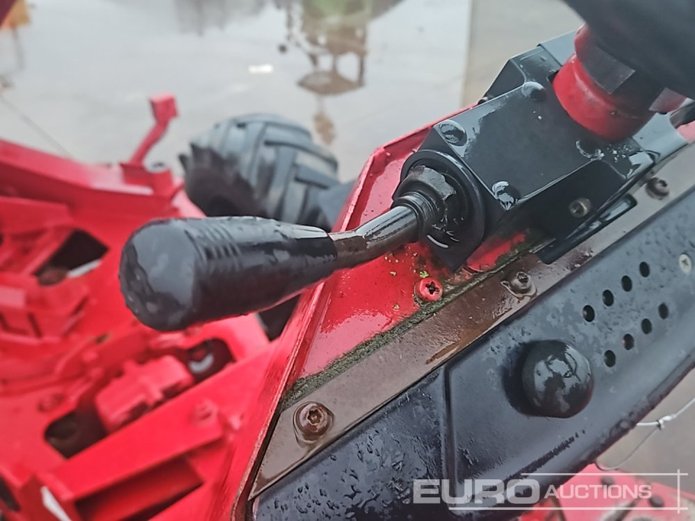 小型自卸车 Thwaites 6 Ton：图25