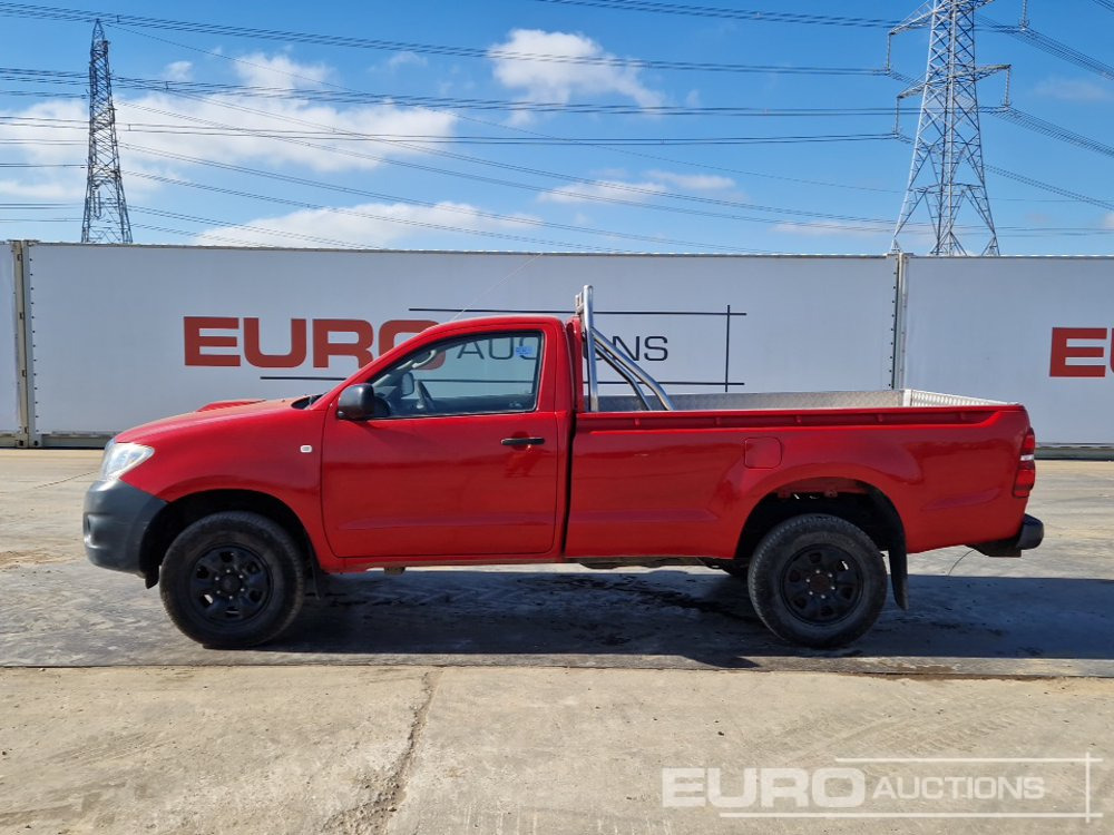 Toyota Hilux - 皮卡车:图2 Toyota Hilux - 皮卡车:图2