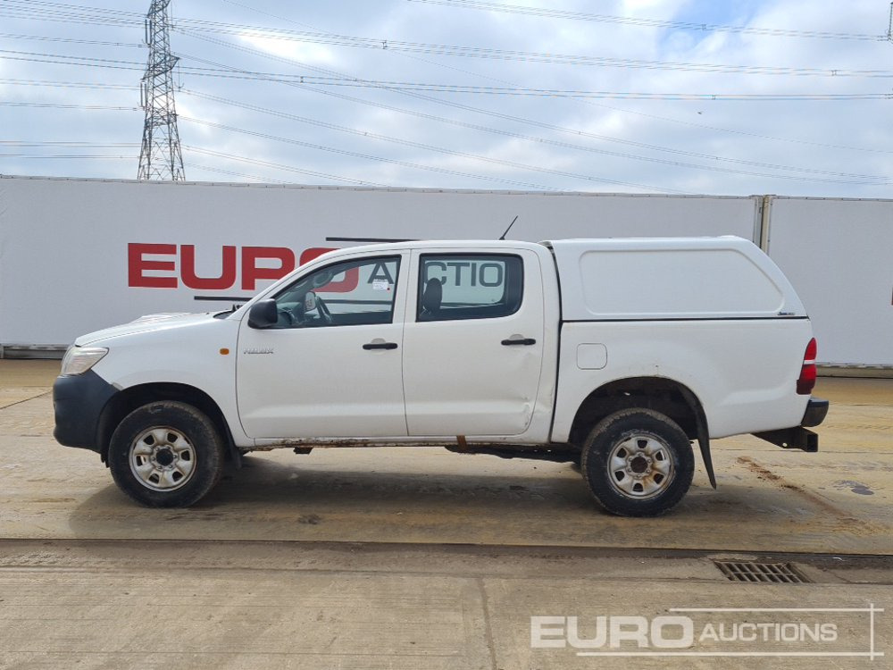 Toyota Hilux - 皮卡车:图2 Toyota Hilux - 皮卡车:图2
