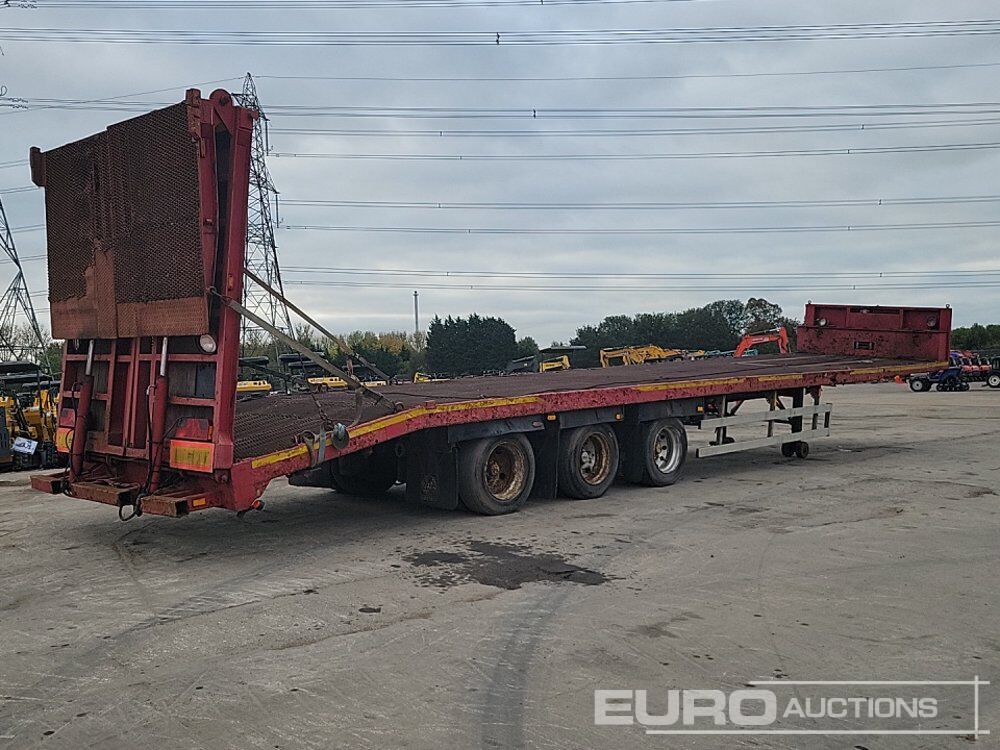 Tri Axle Low Loader Trailer, Winch, Hydraulic Ramp (Rar Axle Dragging) (Cannot Be Reconsigned) - 低装载半拖车:图5 Tri Axle Low Loader Trailer, Winch, Hydraulic Ramp (Rar Axle Dragging) (Cannot Be Reconsigned) - 低装载半拖车:图5