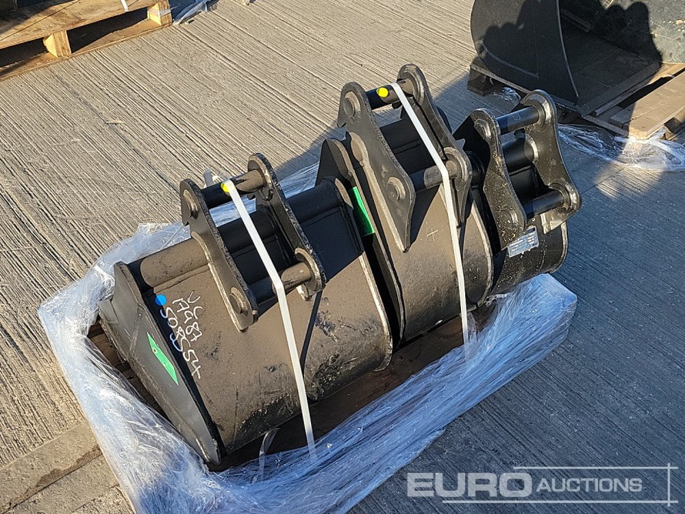 Unused 20", 12", 12" Digging Bucket 40mm Pin to suit Mini Excavator - 铲斗:图3 Unused 20", 12", 12" Digging Bucket 40mm Pin to suit Mini Excavator - 铲斗:图3