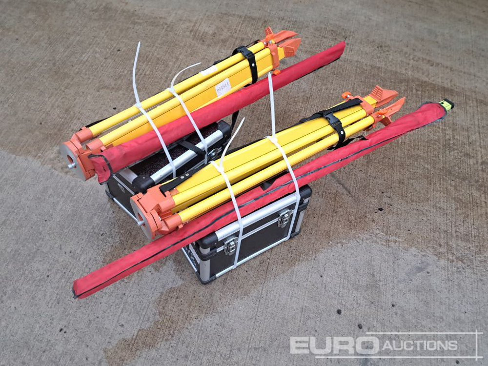 Unused 2025 SKLP Self-Leveling Rotary Laser Level with Batteries, Receiver, Tripod, Grade Rod (2 of) - 车间设备:图1 Unused 2025 SKLP Self-Leveling Rotary Laser Level with Batteries, Receiver, Tripod, Grade Rod (2 of) - 车间设备:图1