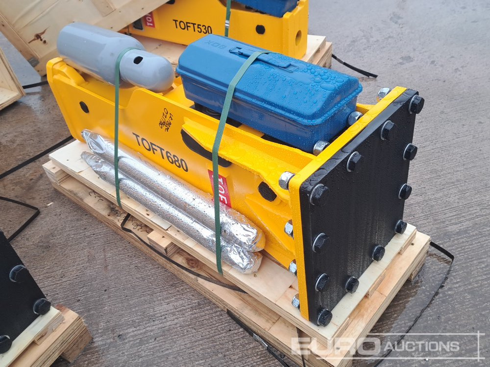 Unused 2025 TOFT 680 Hydraulic Breaker - 附件 适用于 挖掘机:图2 Unused 2025 TOFT 680 Hydraulic Breaker - 附件 适用于 挖掘机:图2