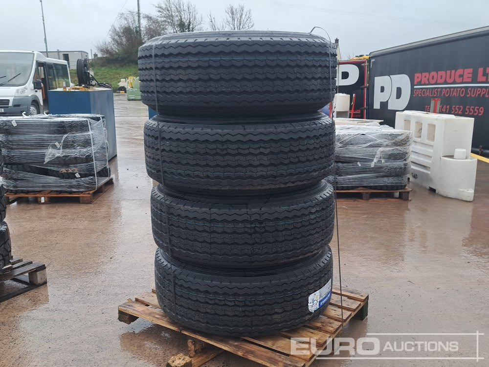 Unused 385/65R22.5 Truck/Trailer Tyre 10 Stud Rims (4 of) - 轮胎:图3 Unused 385/65R22.5 Truck/Trailer Tyre 10 Stud Rims (4 of) - 轮胎:图3