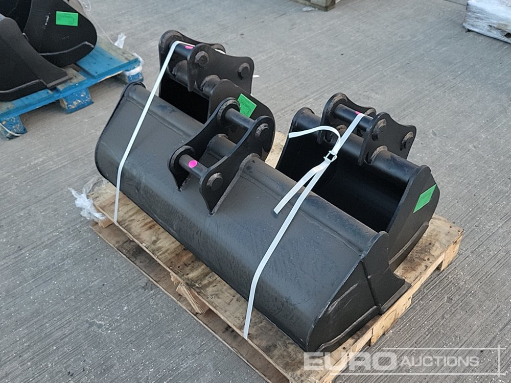 Unused 42" Ditching, 16", 12" Digging Bucket 40mm Pin to suit Mini Excavator - 铲斗:图5 Unused 42" Ditching, 16", 12" Digging Bucket 40mm Pin to suit Mini Excavator - 铲斗:图5