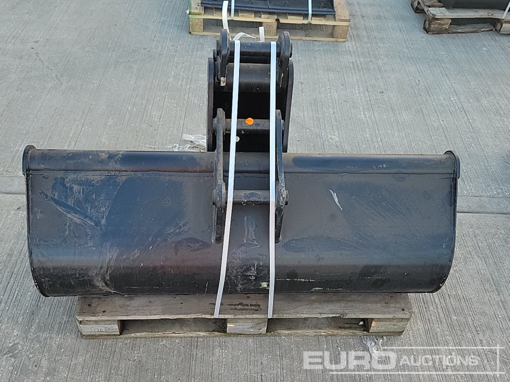 Unused 54" Ditching, 12" Digging Bucket 45mm Pin to suit 4-6 Ton Excavator - 铲斗:图4 Unused 54" Ditching, 12" Digging Bucket 45mm Pin to suit 4-6 Ton Excavator - 铲斗:图4