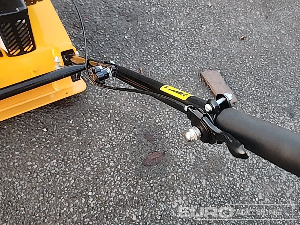 Unused Cenius SPC105 Petrol Compaction Plate - 沥青机:图5 Unused Cenius SPC105 Petrol Compaction Plate - 沥青机:图5