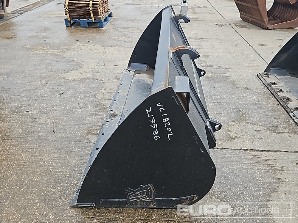 Unused Rhinox 90" Loading Bucket to suit Telehandler - 铲斗:图2 Unused Rhinox 90" Loading Bucket to suit Telehandler - 铲斗:图2