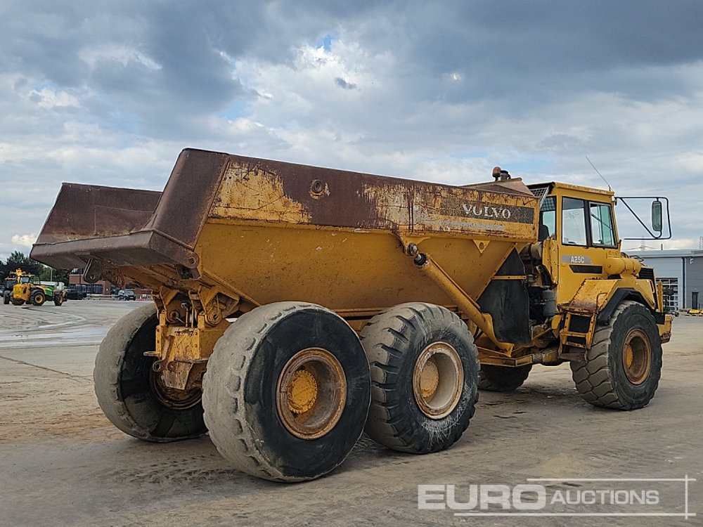Volvo A25C - 铰接式自卸车:图5 Volvo A25C - 铰接式自卸车:图5