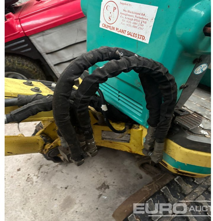 小型挖掘机 Yanmar SV08-1:图9 小型挖掘机 Yanmar SV08-1:图9