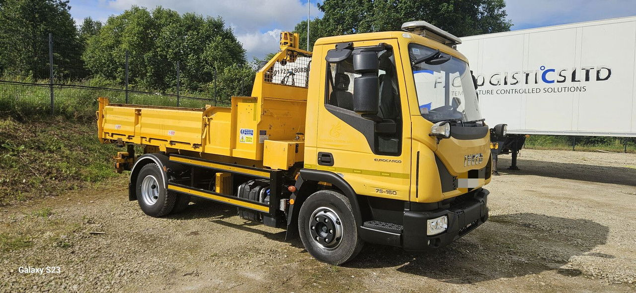 Iveco EuroCargo 75 75E160 - 翻斗车:图4 Iveco EuroCargo 75 75E160 - 翻斗车:图4