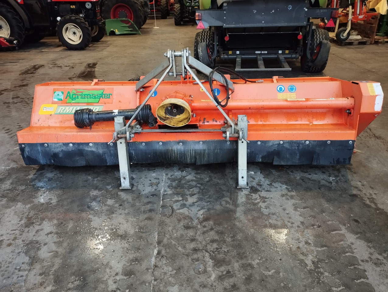 Trincia asse orrizontale usata Agrimaster RMU 280 - 甩刀式割草机:图4 Trincia asse orrizontale usata Agrimaster RMU 280 - 甩刀式割草机:图4