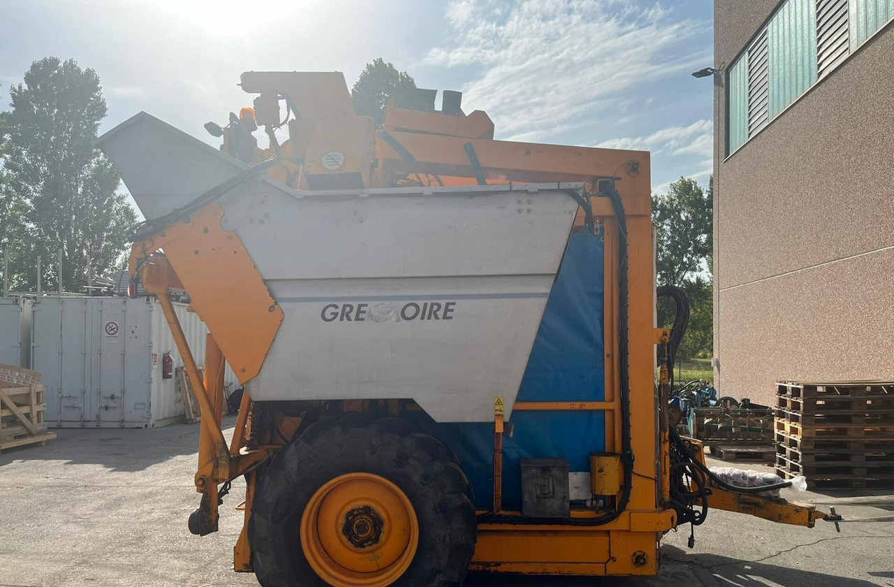 Vendemmiatrice usata Grégoire G60I - 葡萄收割机:图3 Vendemmiatrice usata Grégoire G60I - 葡萄收割机:图3