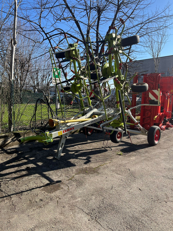Voltafieno Claas Volto 900T - 翻草机/ 搂草机:图1 Voltafieno Claas Volto 900T - 翻草机/ 搂草机:图1