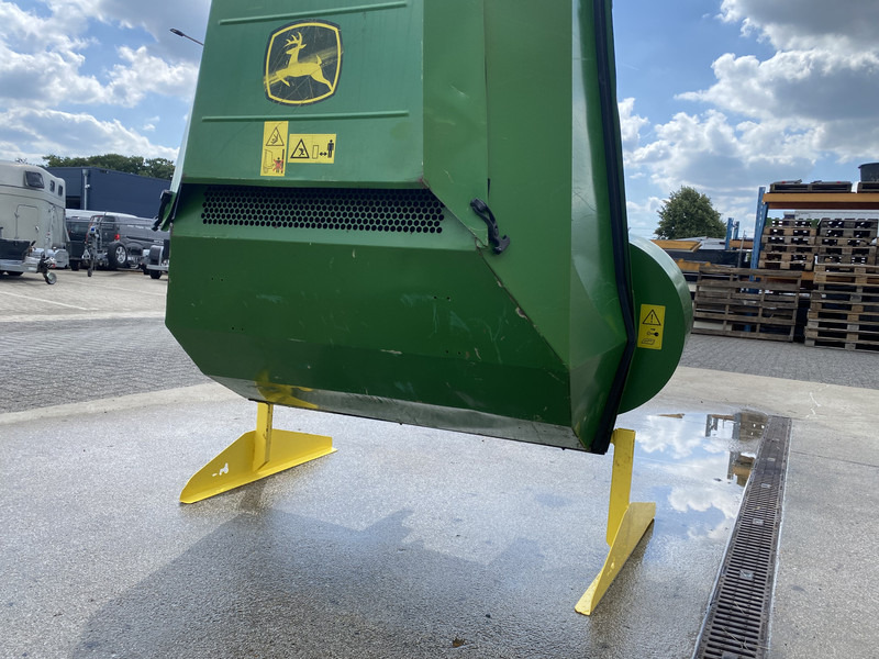 John Deere MCS 580 H, Hoogkieper, Opvangbak + afzuiging - 割草机:图4 John Deere MCS 580 H, Hoogkieper, Opvangbak + afzuiging - 割草机:图4