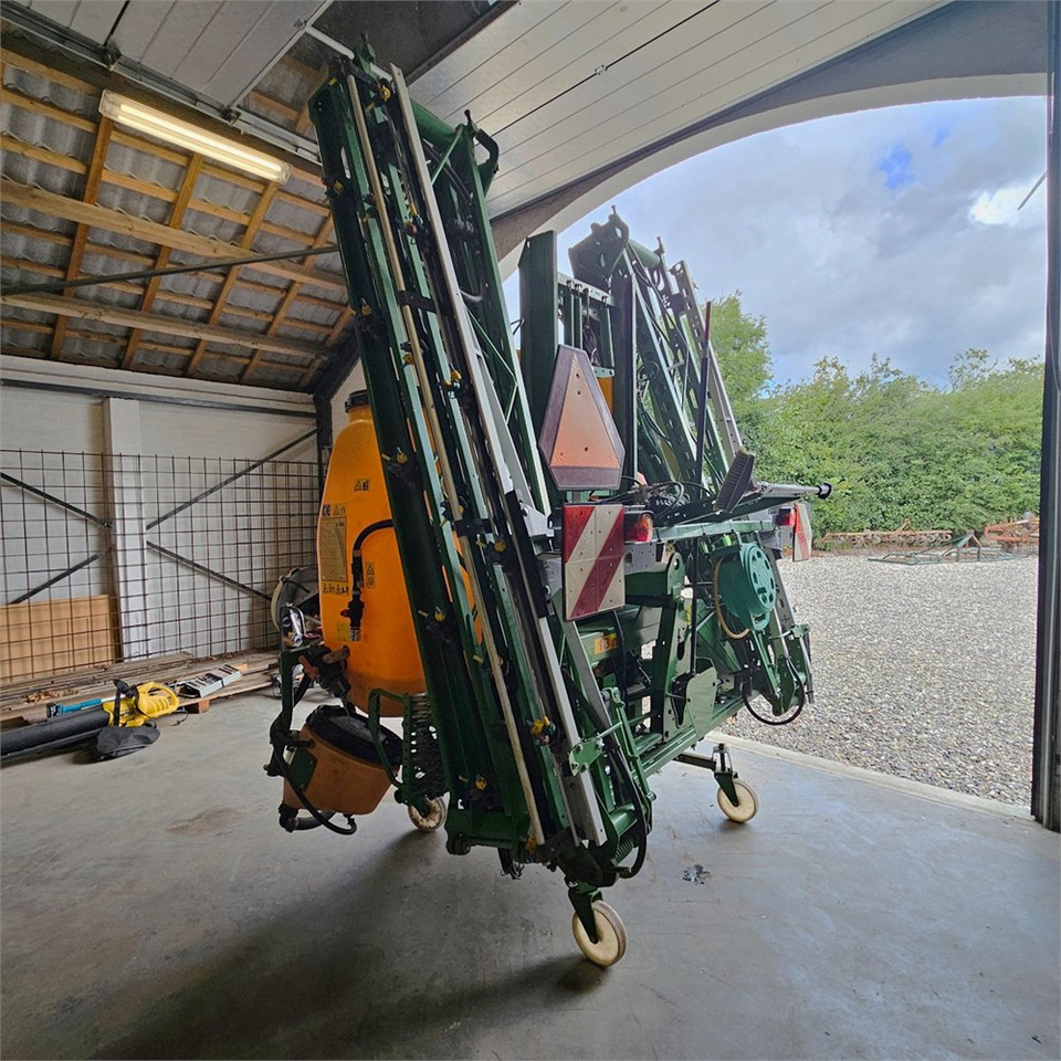 Amazone UF1200 - 喷雾机:图3 Amazone UF1200 - 喷雾机:图3