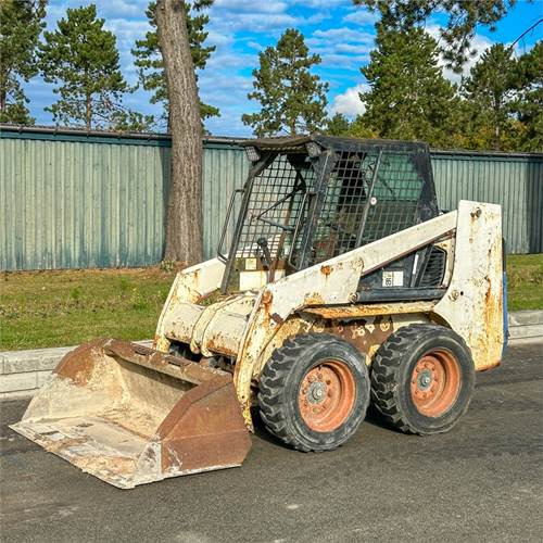 Bobcat 753 - 滑移装载机:图1 Bobcat 753 - 滑移装载机:图1
