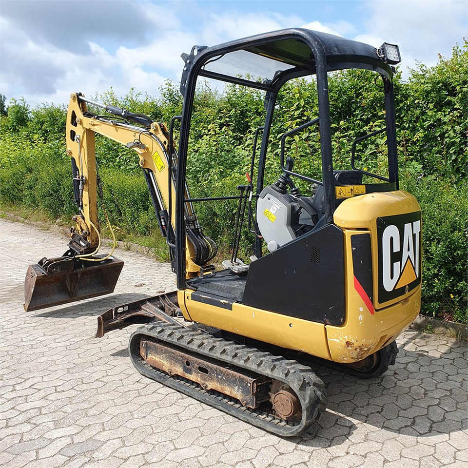 Caterpillar 301.7 D - 小型挖掘机:图3 Caterpillar 301.7 D - 小型挖掘机:图3