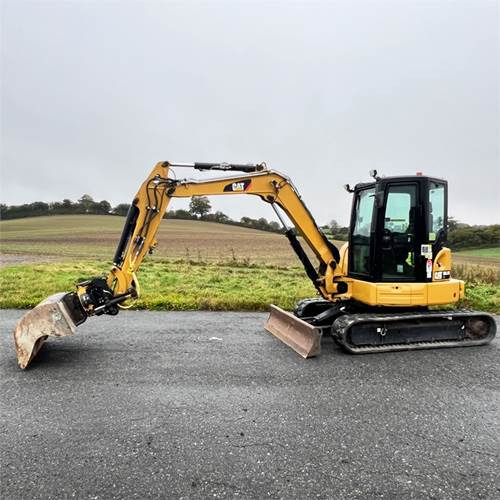 Caterpillar 305.5E 2 CR - 小型挖掘机:图4 Caterpillar 305.5E 2 CR - 小型挖掘机:图4