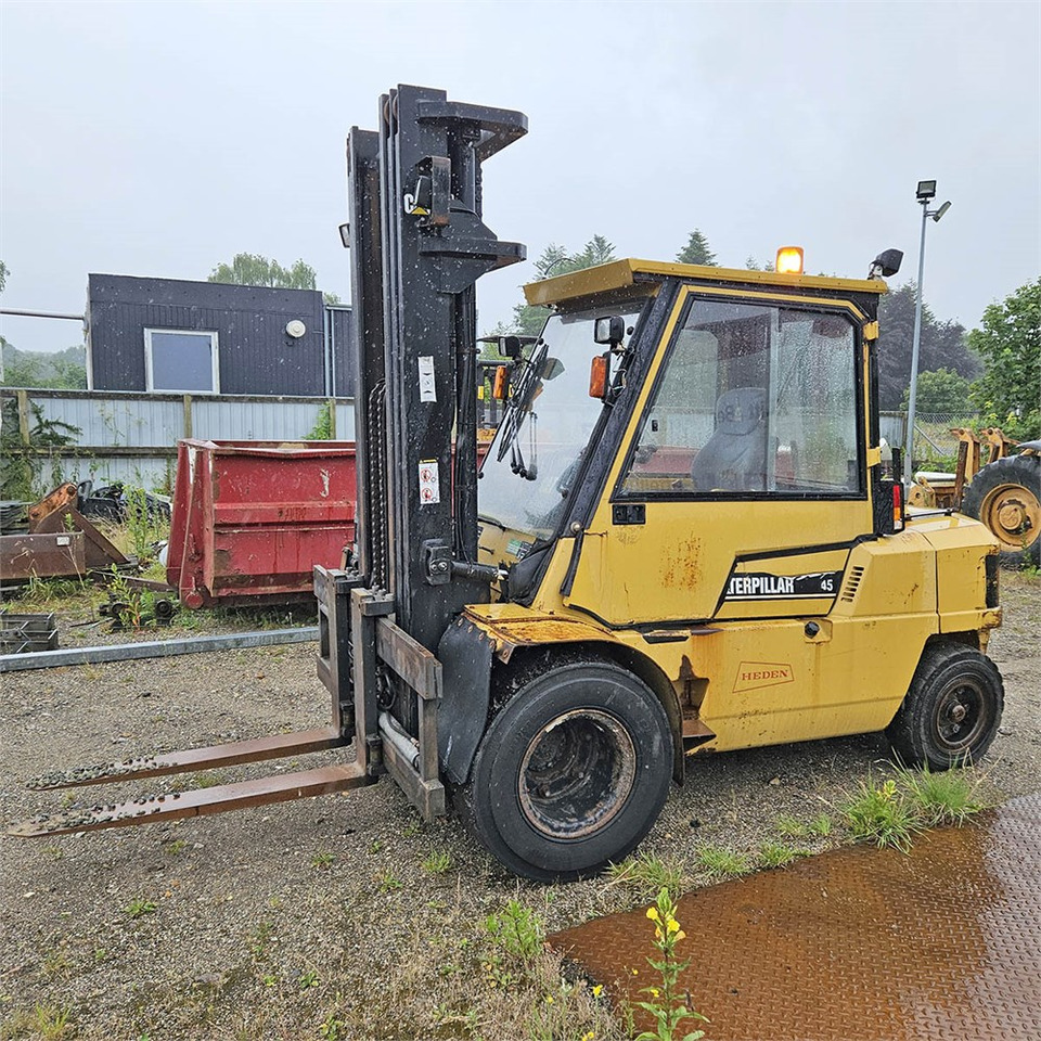 Caterpillar DP45 - 叉车:图1 Caterpillar DP45 - 叉车:图1