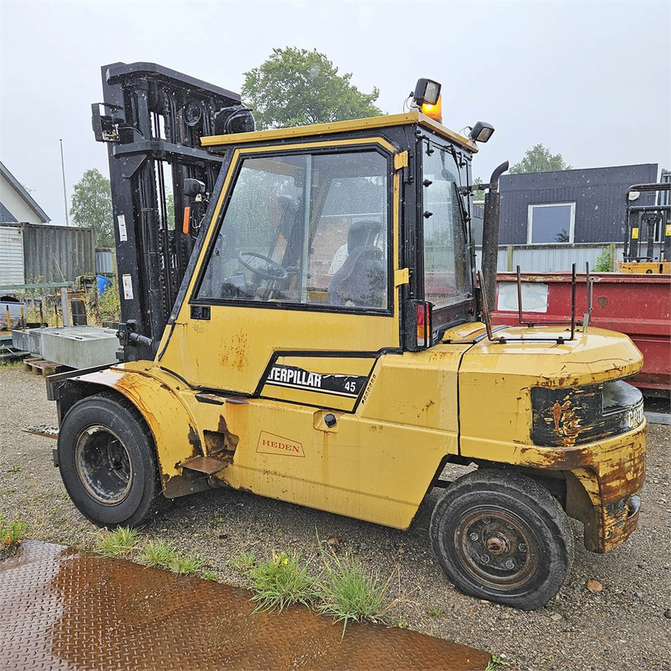 Caterpillar DP45 - 叉车:图3 Caterpillar DP45 - 叉车:图3