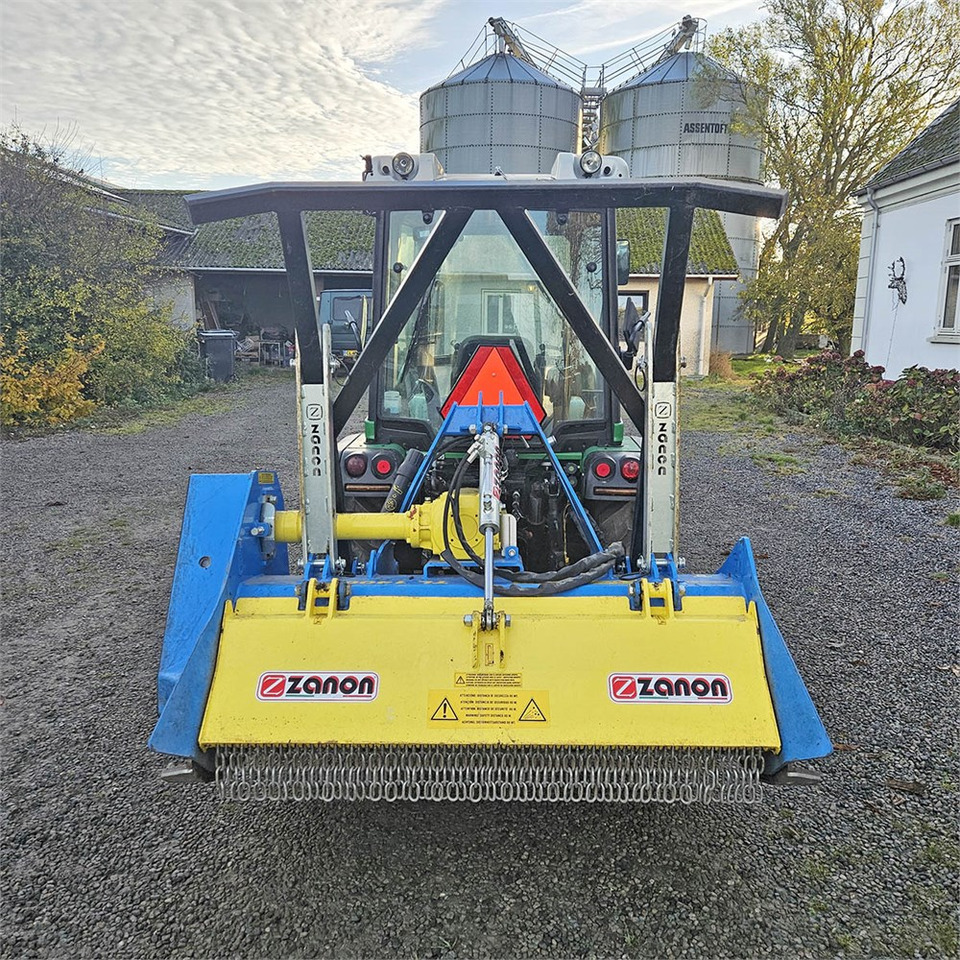 Ferrari Ferrari VEGA 95 Duelstearing - 拖拉机:图3 Ferrari Ferrari VEGA 95 Duelstearing - 拖拉机:图3