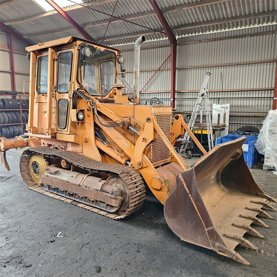 Fiat-Allis 571 FL7 B - 履带式装载机:图1 Fiat-Allis 571 FL7 B - 履带式装载机:图1