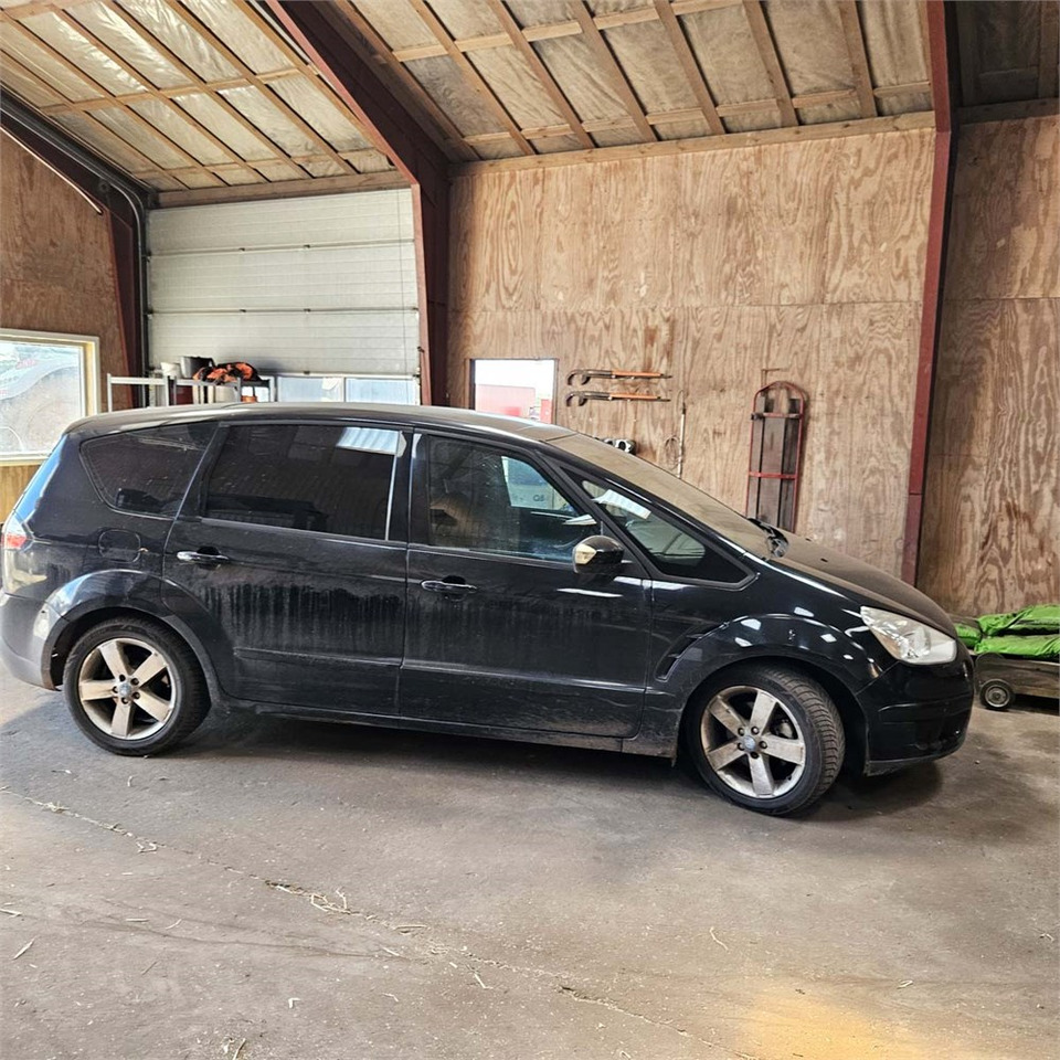 Ford S-Max - 越野车:图1 Ford S-Max - 越野车:图1
