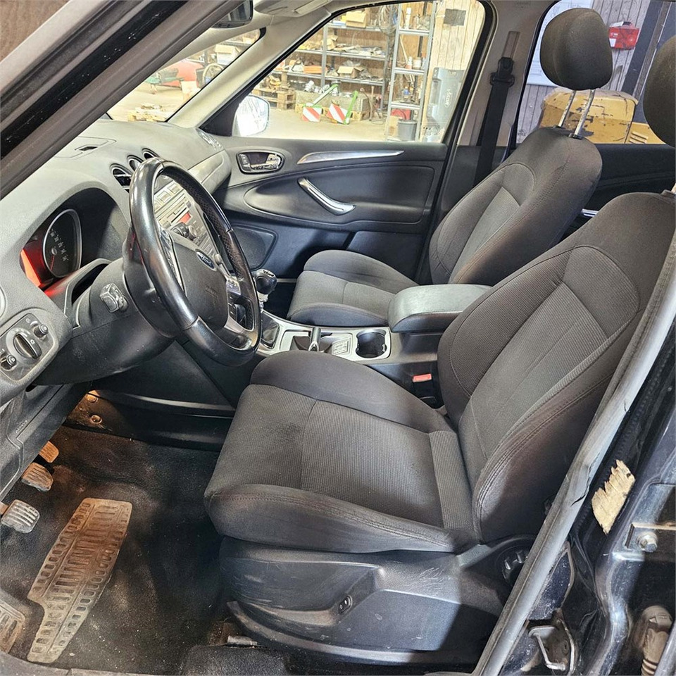 越野车 Ford S-Max：图6