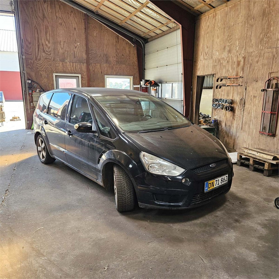 Ford S-Max - 越野车:图2 Ford S-Max - 越野车:图2