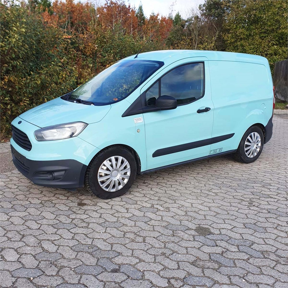 Ford Transit Courier 1,0 Ecoboost - 紧凑型面包车:图1 Ford Transit Courier 1,0 Ecoboost - 紧凑型面包车:图1