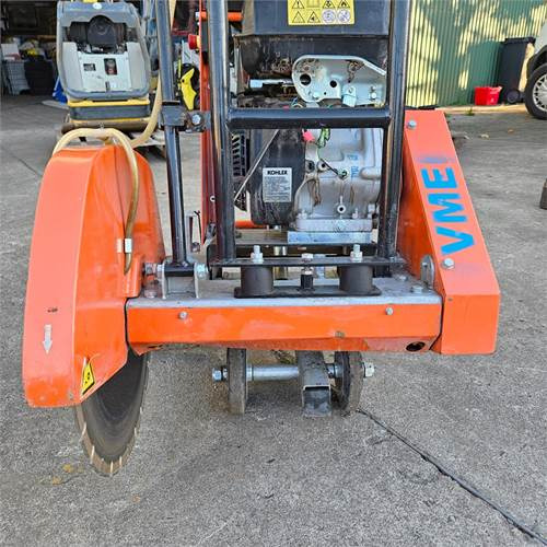 Gölz FS170 - 沥青机:图5 Gölz FS170 - 沥青机:图5