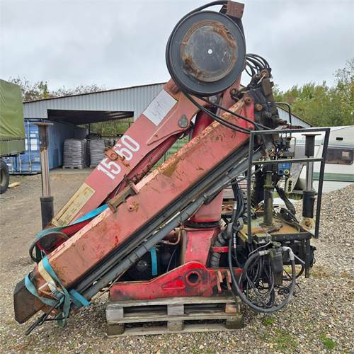 HMF 1560 - 装载起重机:图2 HMF 1560 - 装载起重机:图2