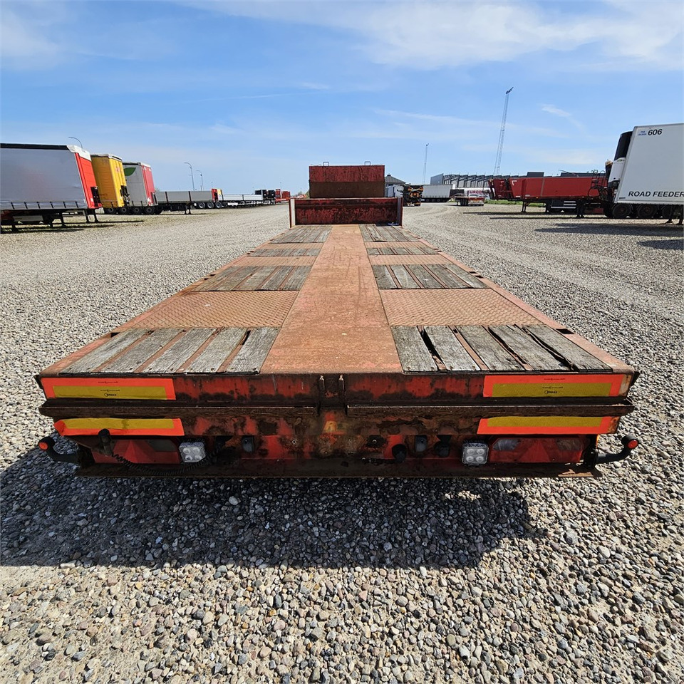 HRD Flatbed - 栏板式/ 平板半拖车:图2 HRD Flatbed - 栏板式/ 平板半拖车:图2