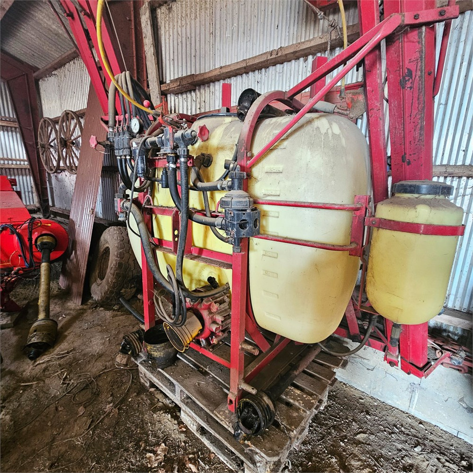 Hardi LXY 800 - 喷雾机:图4 Hardi LXY 800 - 喷雾机:图4