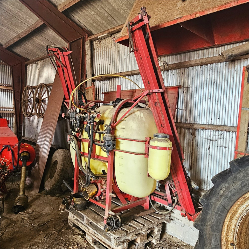 Hardi LXY 800 - 喷雾机:图3 Hardi LXY 800 - 喷雾机:图3