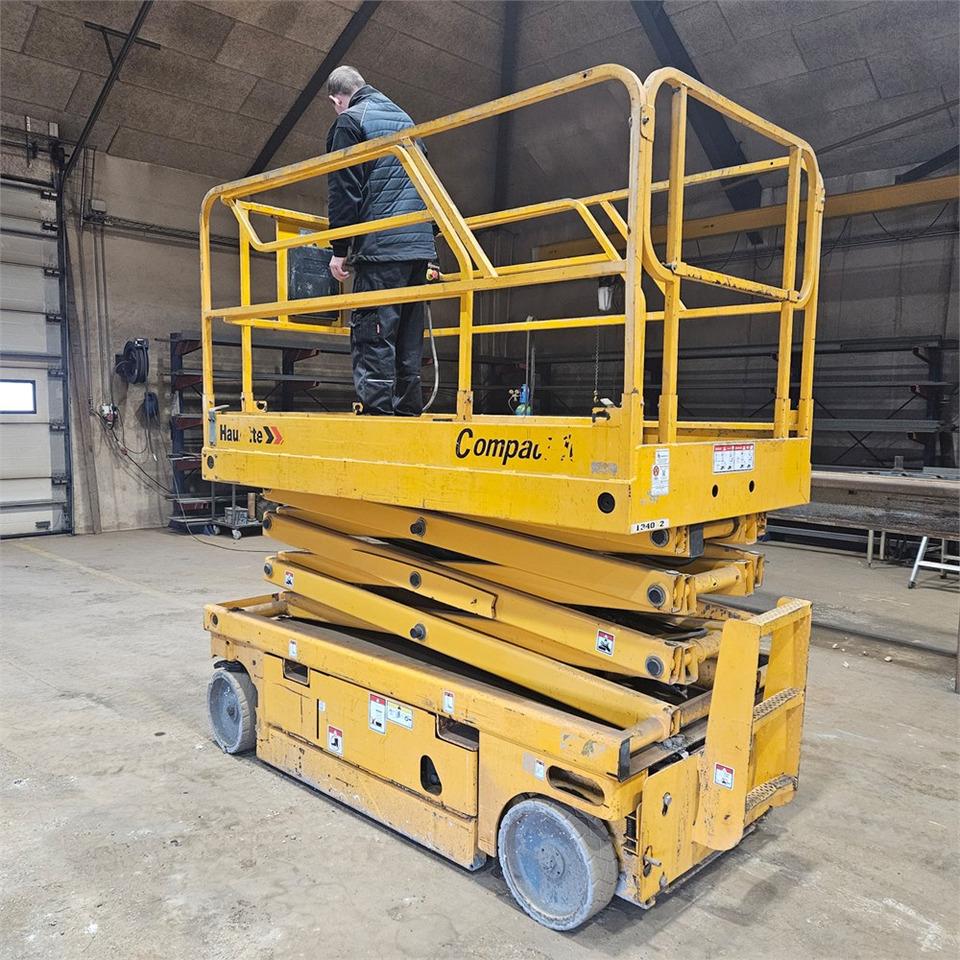 Haulotte Ciseaux Compact 10 - 剪式升降机:图3 Haulotte Ciseaux Compact 10 - 剪式升降机:图3