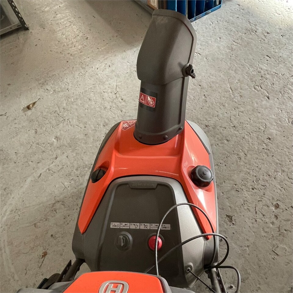 园林设备 Husqvarna ST 121 E:图12 园林设备 Husqvarna ST 121 E:图12