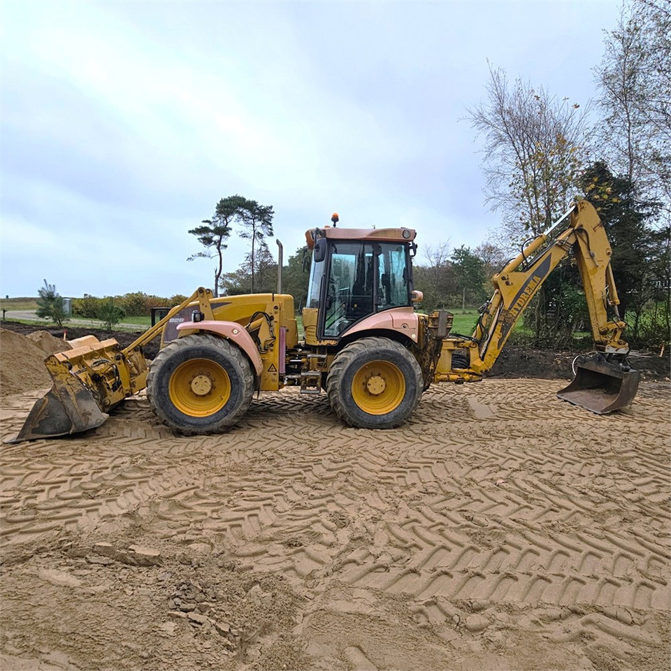 Hydrema 926 D - 反铲装载机:图3 Hydrema 926 D - 反铲装载机:图3