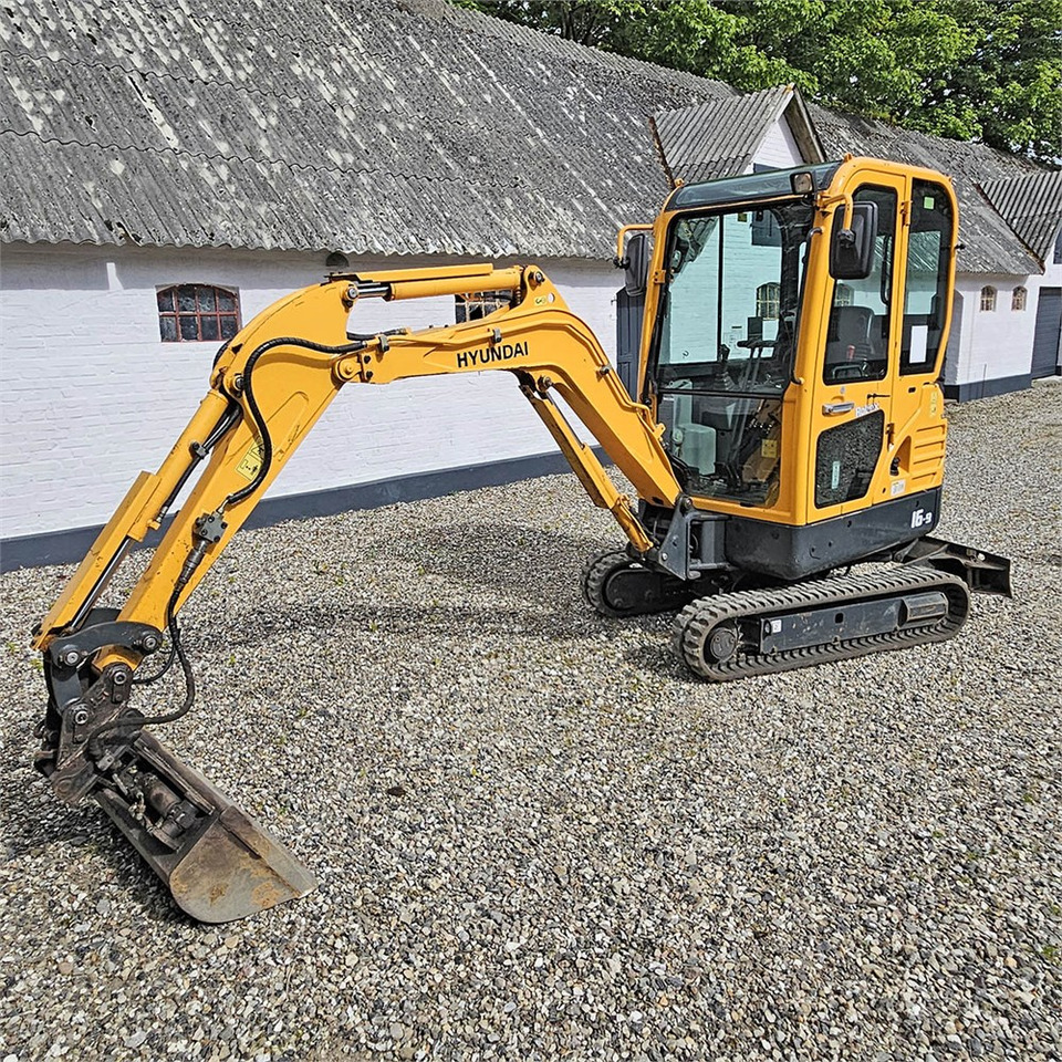 Hyundai Robex 16-9 - 小型挖掘机:图2 Hyundai Robex 16-9 - 小型挖掘机:图2