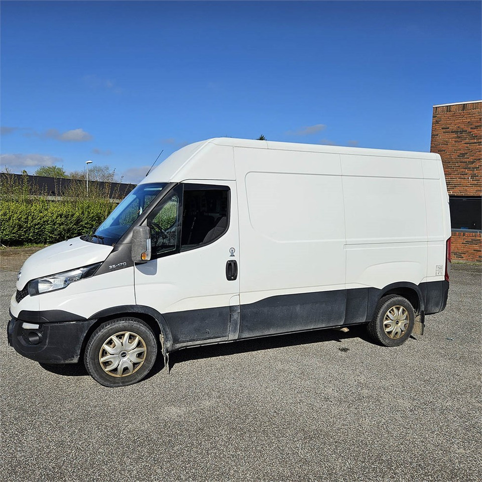 Iveco Daily 35s17 3,0D - 无侧窗厢式货车:图2 Iveco Daily 35s17 3,0D - 无侧窗厢式货车:图2