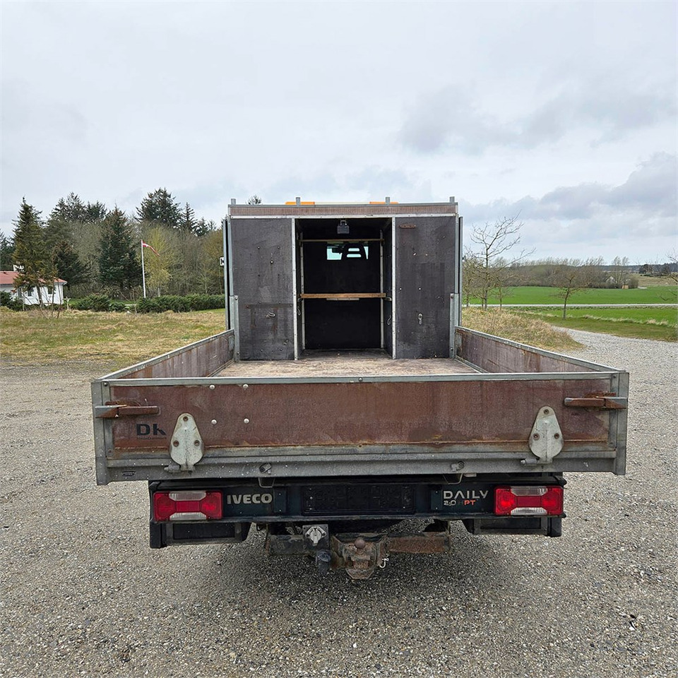 Iveco Stralis C35 - 栏板式/ 平板卡车:图4 Iveco Stralis C35 - 栏板式/ 平板卡车:图4