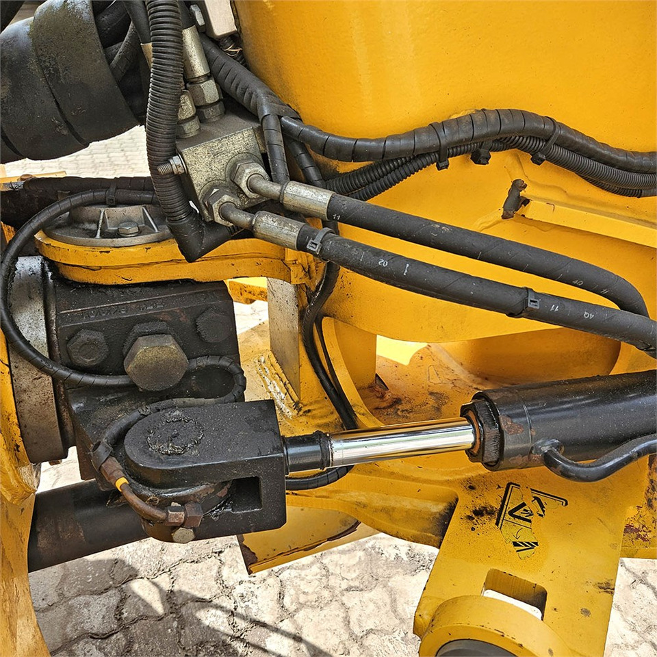 轮式装载机 JCB TM310：图26