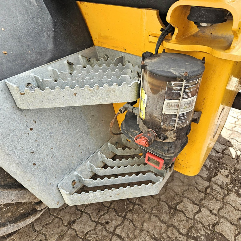 轮式装载机 JCB TM310：图33