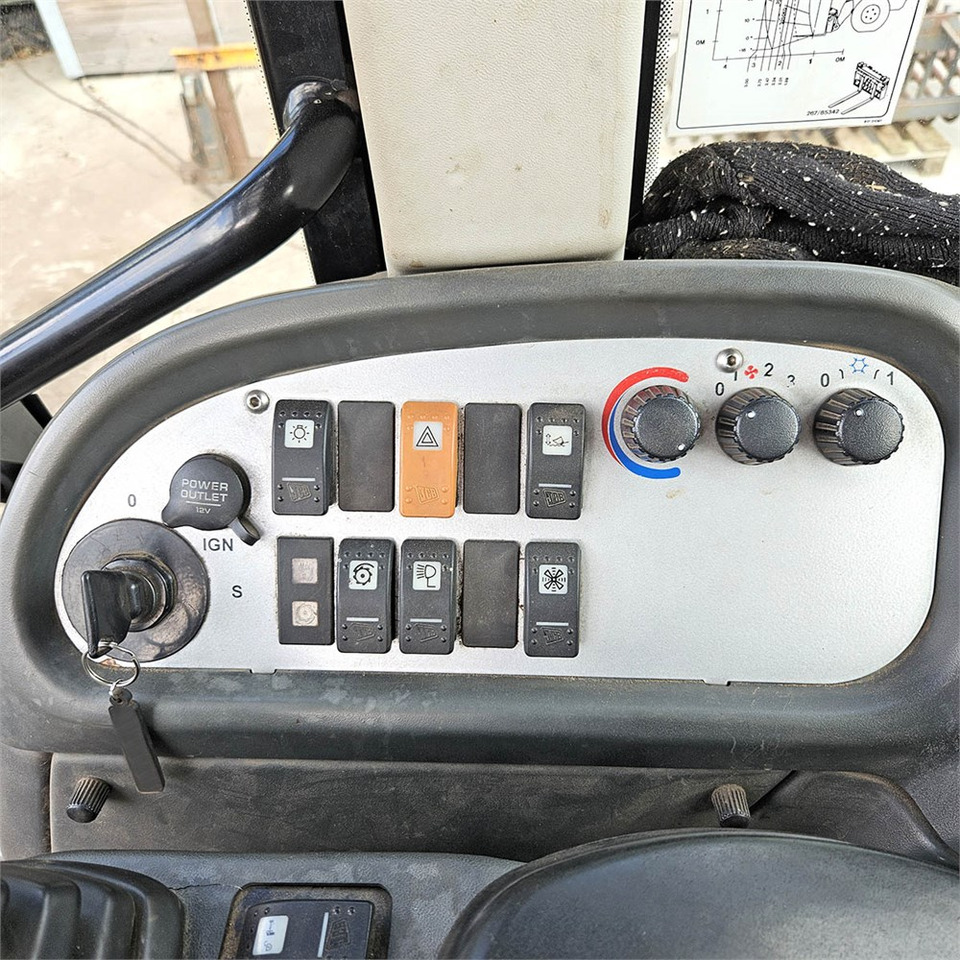 轮式装载机 JCB TM310：图16