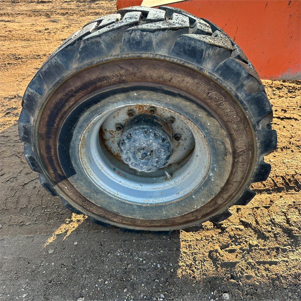 伸缩臂 JLG 460 SJ：图41