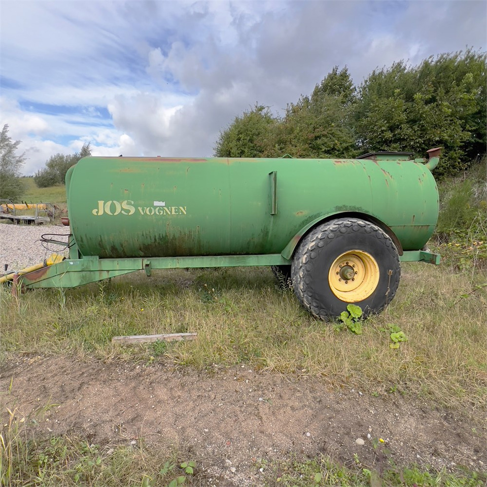 JOS 9 - 液罐拖车:图2 JOS 9 - 液罐拖车:图2